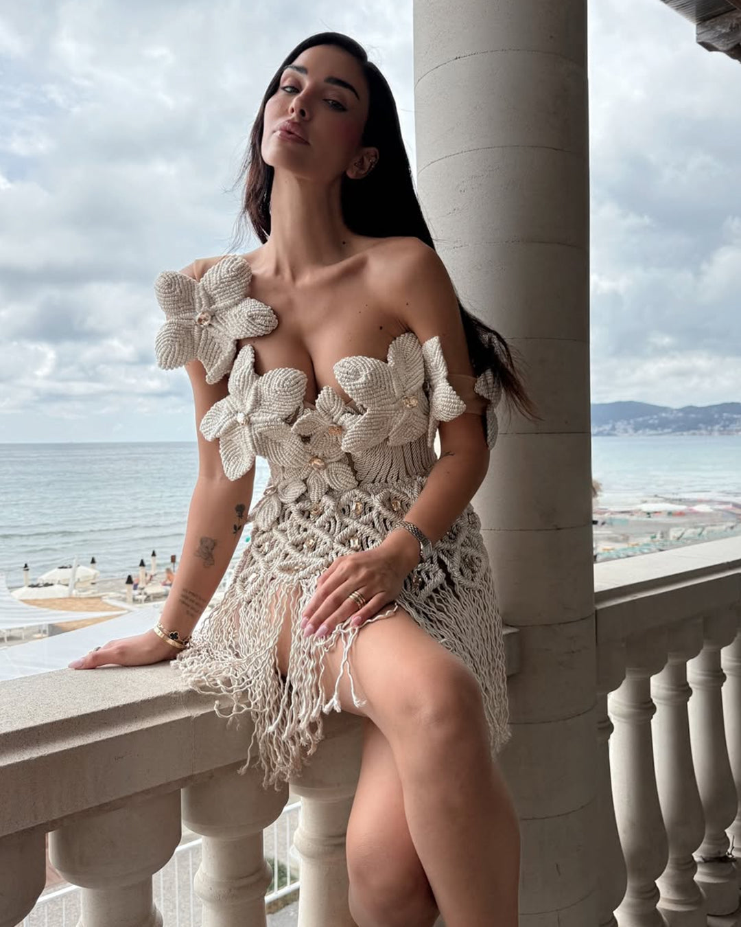 Rosa Captivates in Dejzi’s Signature “Tapestry Muse” Dress